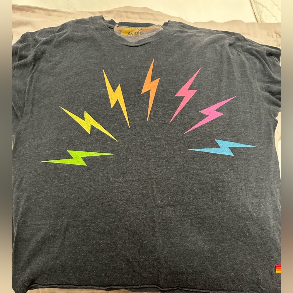 Aviator Nation lighting bolt t shirt size Large
